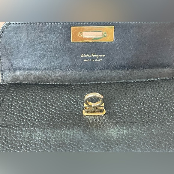 Salvatore Ferragamo Wallet - Picture 7 of 17